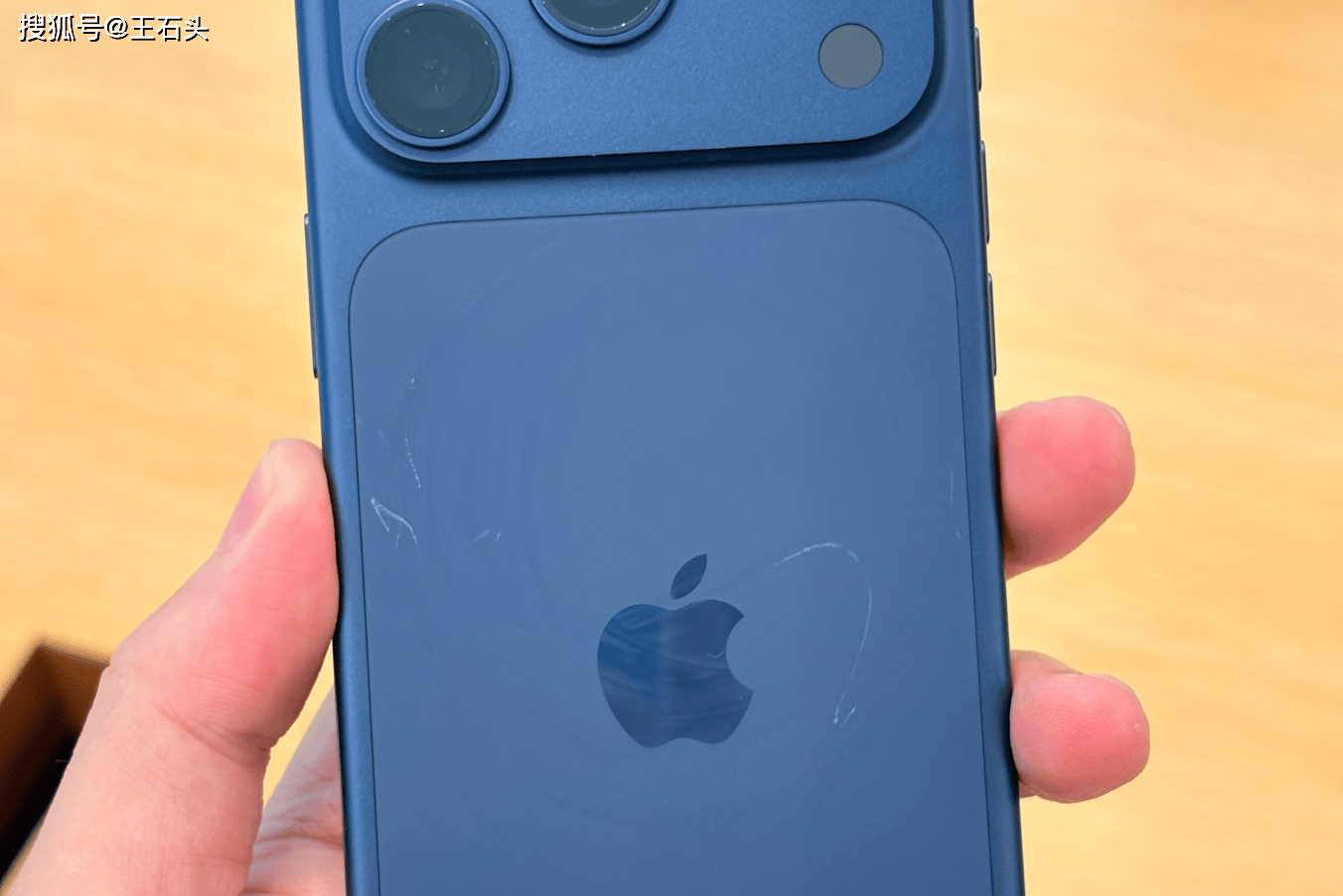 iPhone 17“出师不利”首销槽点太